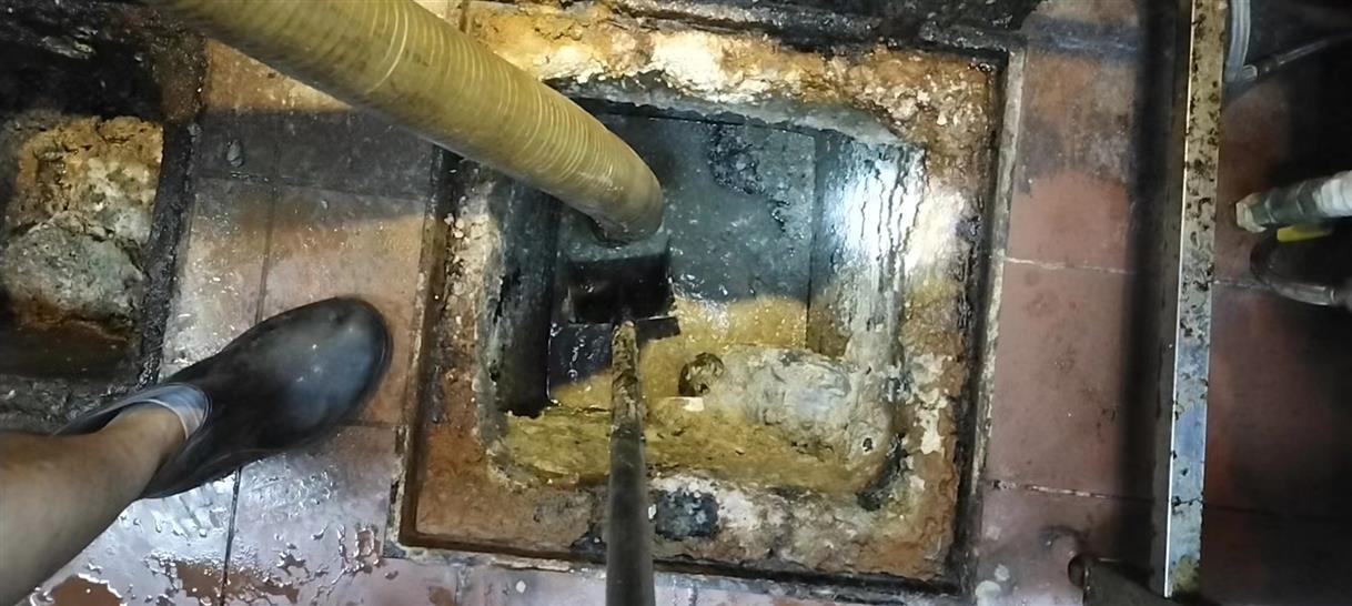 鄞州化油池清理-污水池清掏