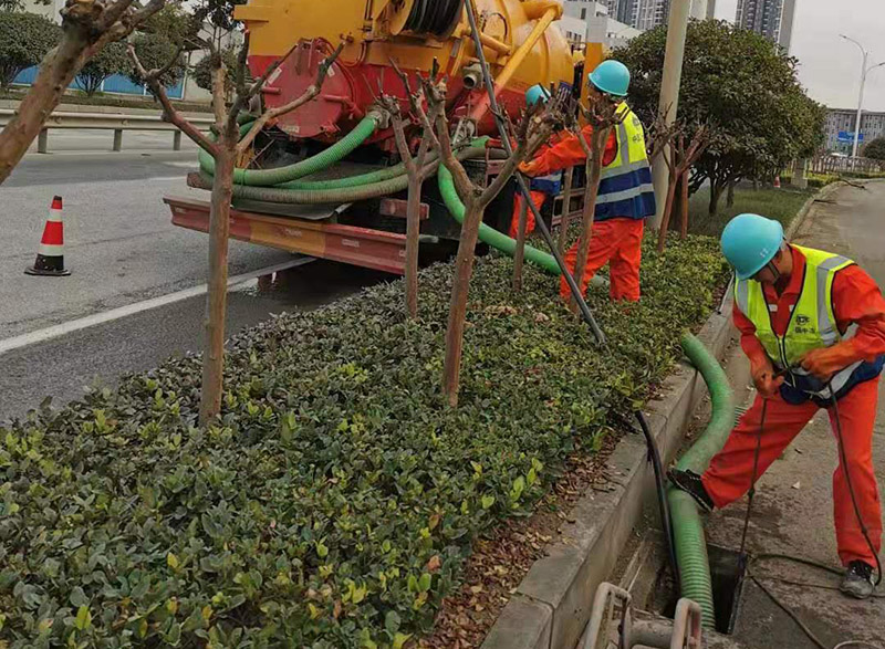 鄞州市政管道清淤